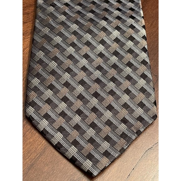 Paul Dione, 100% Silk, Men’s Neck Tie, Made In China - Picture 1 of 9